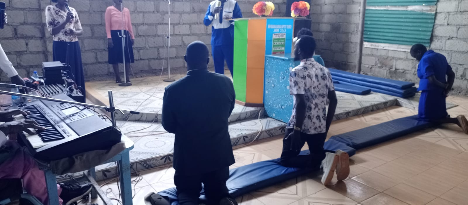 Church leaders pray over Isoo, endorsing his bid for MCA Kimumu Ward.